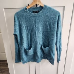 Tahari 100% Cashmere Blue Sweater Small